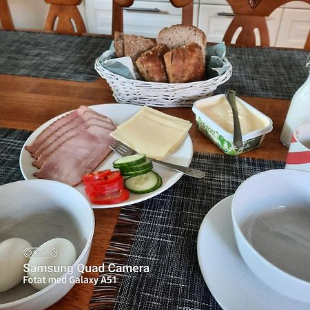 Naturnaera Dubbelrum B&B I Uppsala Ramstalund Екстериор снимка